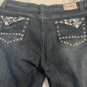 Grandeur denim jeans studded pockets
